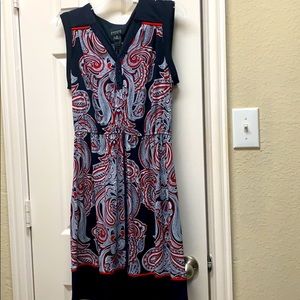 Sleeveless dress